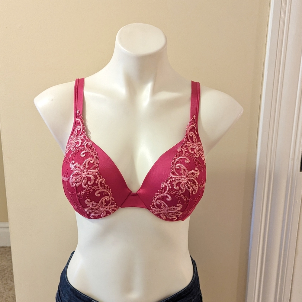 Bali pink with lace detail size 38 C